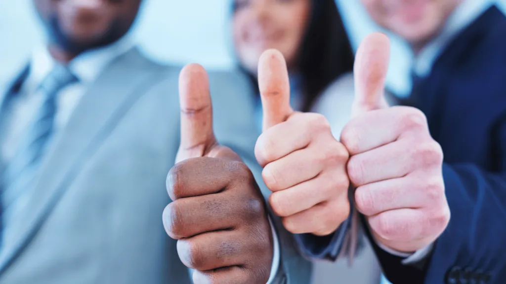 High customer satisfaction rating and positive attitude towards customer service