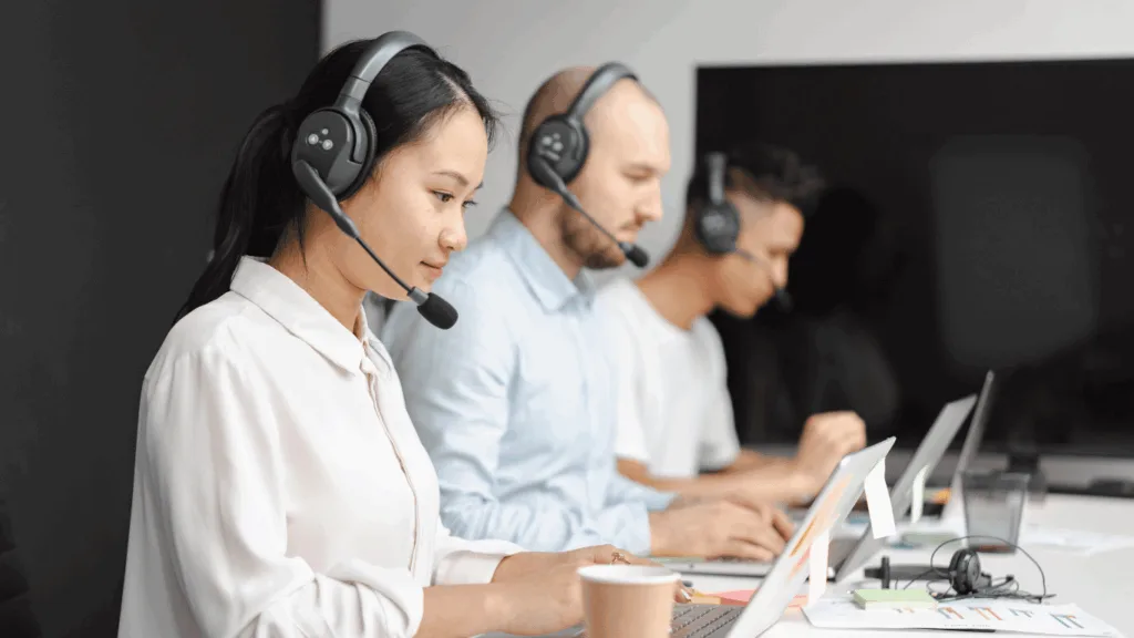 SaaS help desk platform at work