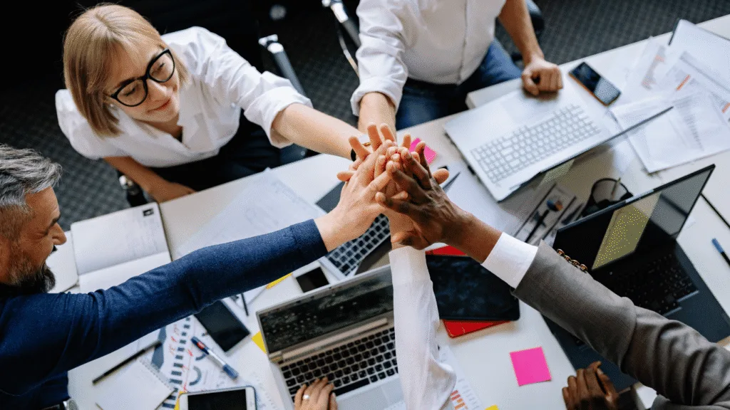 CX team working together and collaborating